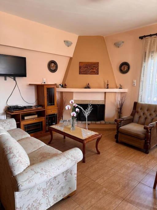 Ferienwohnung Family Woodland Oasis Vipgreece Kírinthos Exterior foto